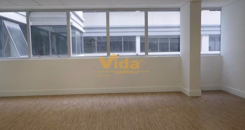 Sala em Vila Andrade  -  São Paulo