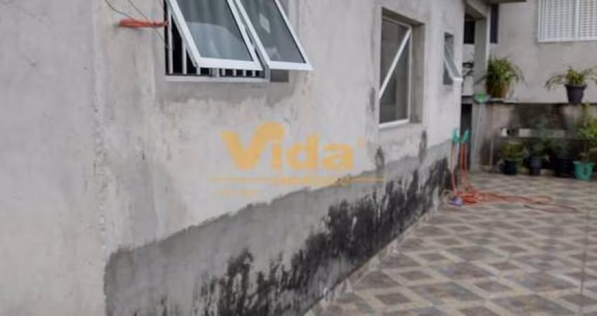 Casa em Km 18 - Osasco, SP