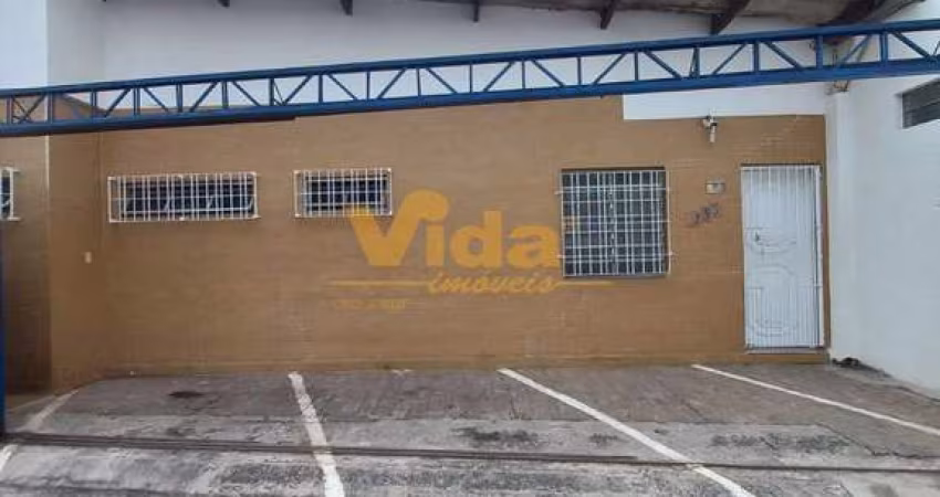 Casa Comercial em Km 18 - Osasco, SP