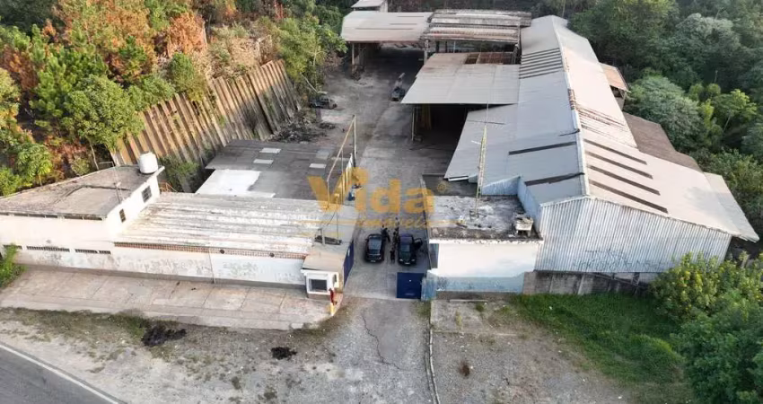 Barracão / Galpão / Depósito à venda no Chácaras Goiapa, Itapevi 