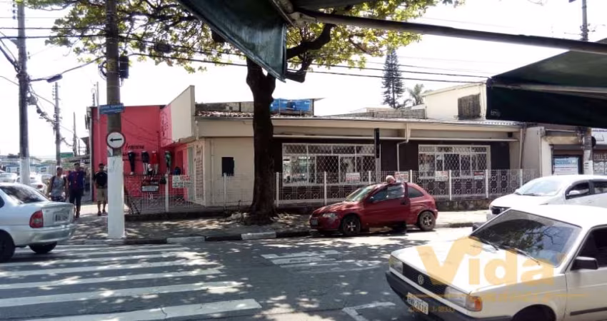 Casa + Salão a venda em Km 18  -  Osasco
