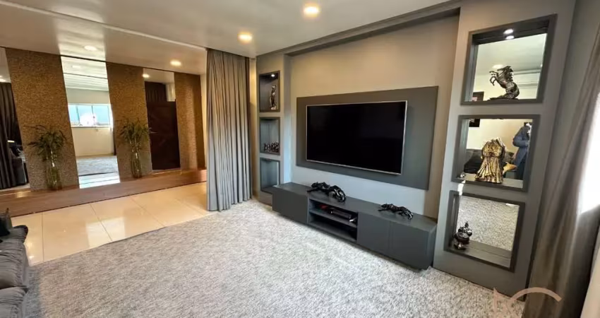 Casa com 3 quartos à venda na Vila Nova, Joinville 