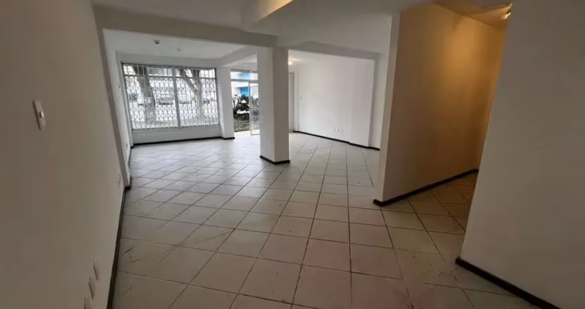 Sala comercial com 1 sala à venda no América, Joinville 
