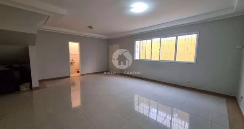 Sobrado com 4 dormitórios à venda, 210 m² por R$ 930.000,00 - Vila Matias - Santos/SP