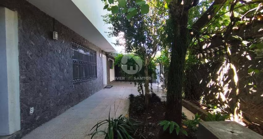 Sobrado à venda, 3 quartos, 1 suíte, 1 vaga, Ponta da Praia - Santos/SP
