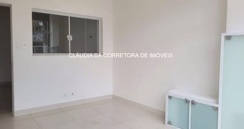 Salão Comercial à Venda em São Paulo - Belenzinho  6 Salas, 4 Banheiros, 150m² de Área