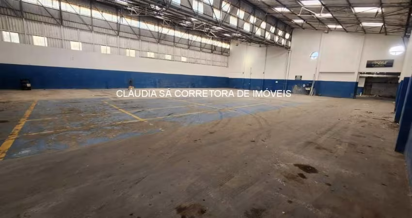 Galpão Comercial à Venda em São Paulo-SP, Vila Carrão: 3 Salas, 2 Banheiros, 10 Vagas, 1.500 m² de Área.