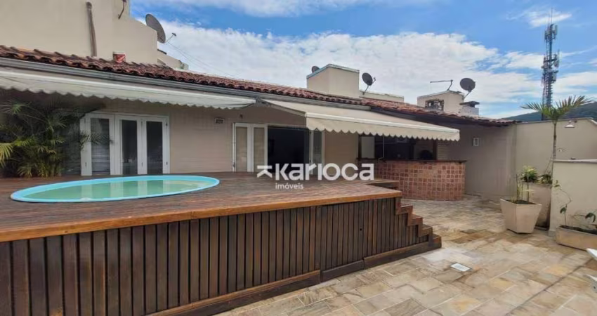 Cobertura com 4 dormitórios à venda, 277 m² por R$ 1.160.000 -  Estrada do Pau-Ferro -Freguesia de Jacarepaguá - Rio de Janeiro/RJ
