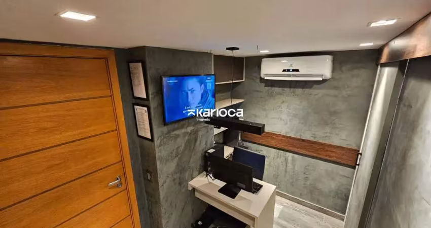Sala comercial mobiliada de 23m² com varanda e vaga - pronta para uso