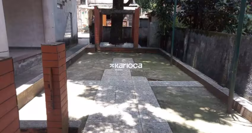 Terreno 4000m² com casa ampla: ideal para construtoras e investidores - aceita permuta!