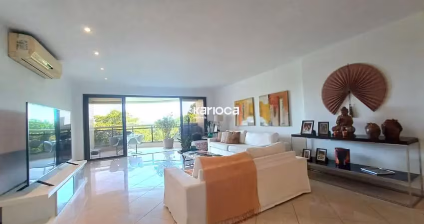 Apartamento na península de 04 quartos sendo 2 suítes