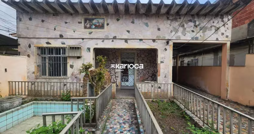 Casa com 2 quartos à venda na Rua Iranduba, 214, Cordovil, Rio de Janeiro