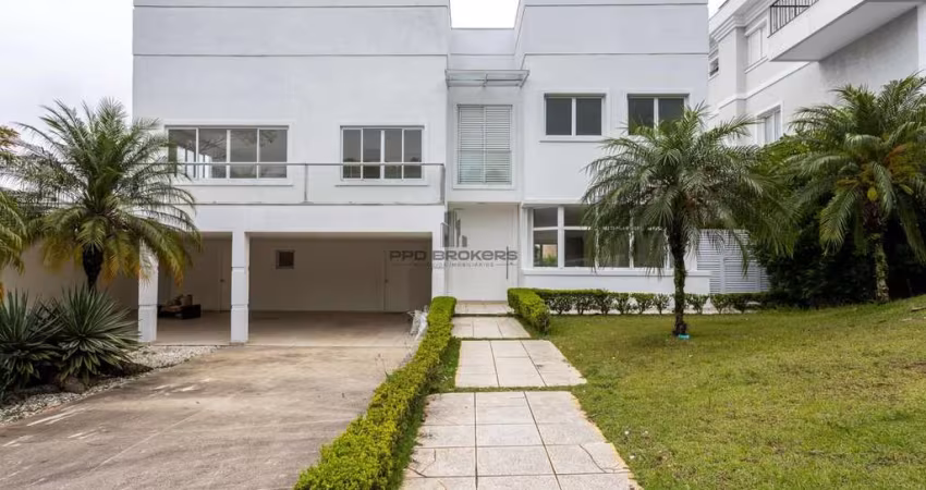 Excelente casa no condomínio Alphaville Residencial 8