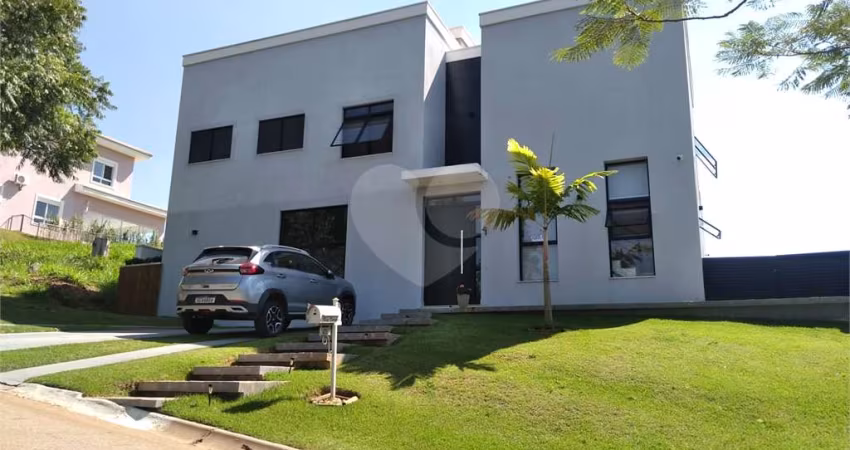 Condomínio com 4 quartos à venda em Residencial Parque Campos De Santo Antônio Ii - SP