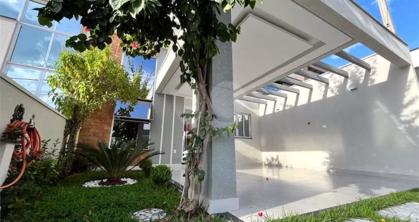 Condomínio com 3 quartos à venda em Jardins Do Império - SP