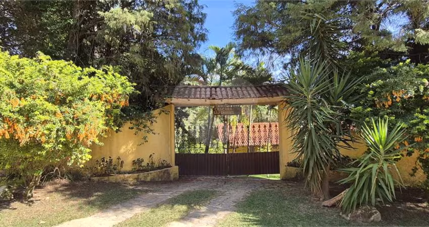 Chácara com 3 quartos à venda em Bairro Campos De Santo Antônio - SP