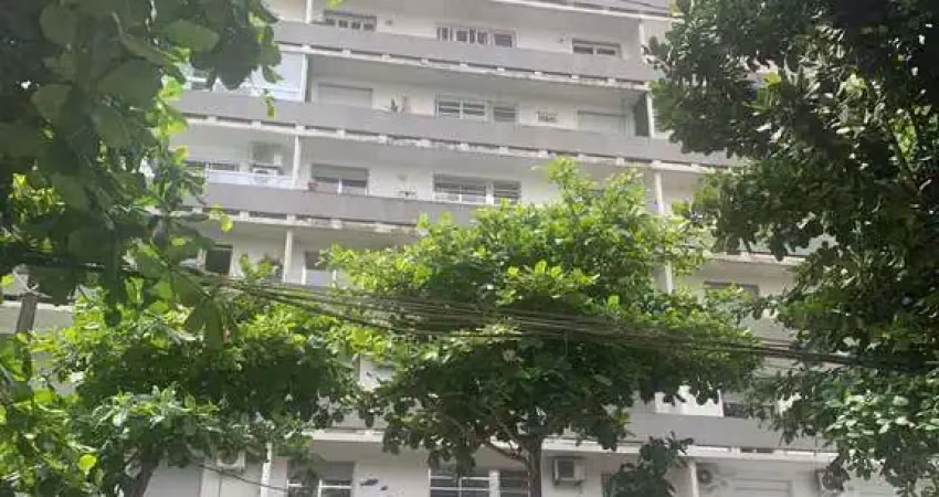 Apartamento à venda com 3 quartos no condomínio edíficio quebra mar, guarujá - sp
