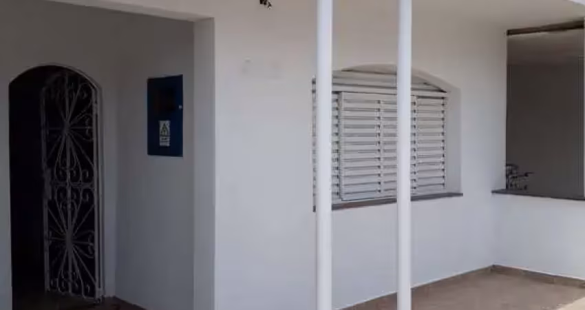 Casa com 2 quartos à venda na Rua Madre Maria Theodora, Centro, Itu