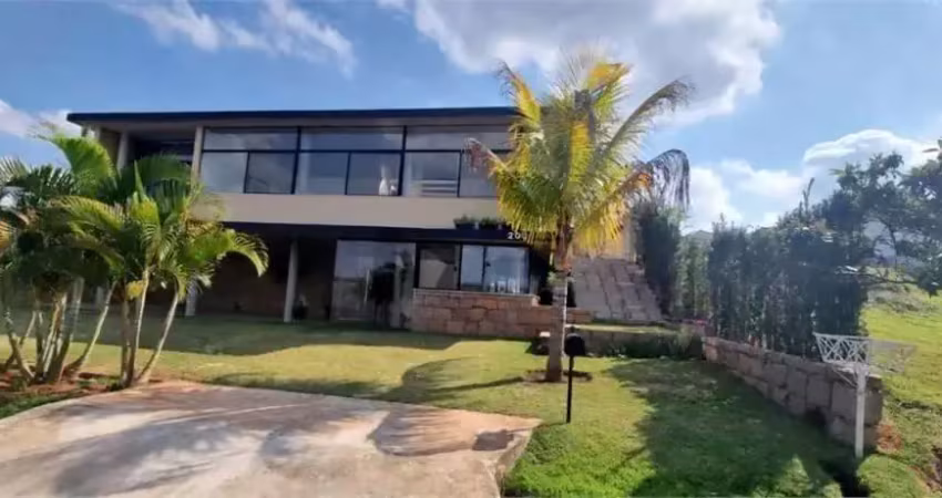 Casa  à venda com 4 quartos, sendo 4 suítes,  no condomínio xapada, itu - sp