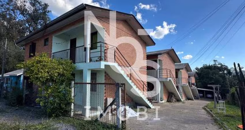 Casa Piso Inferior em Condomínio no Bairro Nova Roma em Flores da Cunha