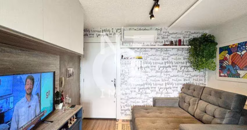 Apartamento Mobiliado com 02 dormitórios- Localizado no bairro Interlagos
