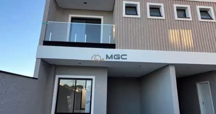 Sobrado alto padrão com 3 quartos e terraço – 135m² – sitio cercado (unidade fundos)