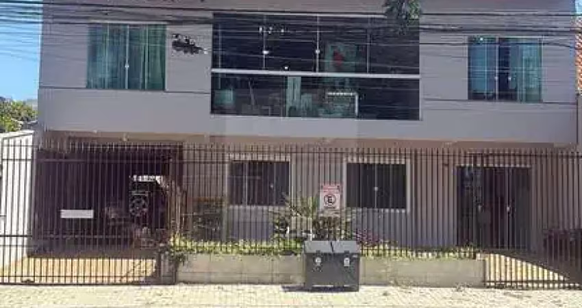 Casa com 8 quartos à venda na Rua Francisco Zanicotti Sobrinho, 01, Santa Cândida, Curitiba