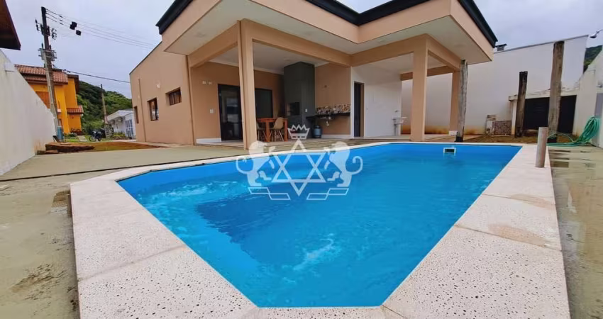Casa à venda, Condomínio Fechado na Lagoinha, Ubatuba, SP