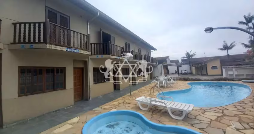 Condomínio c/6 chalés e uma casa à venda, pontal de santa marina, caraguatatuba, sp