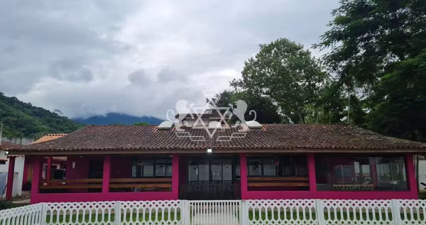 Lindíssima chácara à venda, proximo da natureza no bairro sertão da quina, ubatuba, sp
