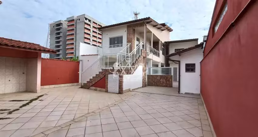 Casa à venda, Jardim Britânia, Caraguatatuba, SP
