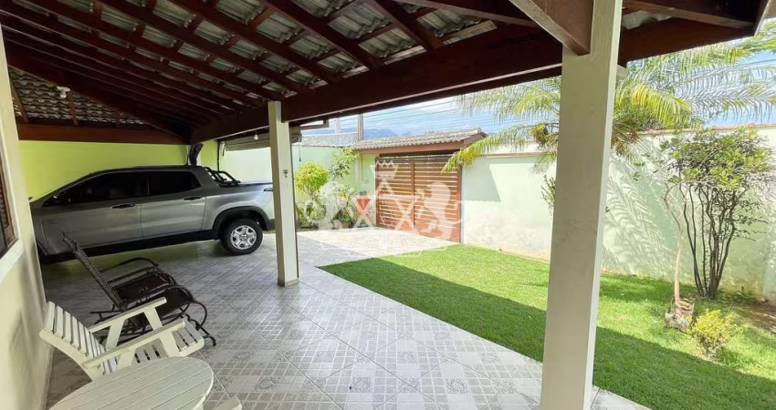 Casa à venda, Jardim Jaqueira, Caraguatatuba, SP