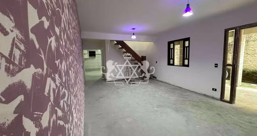 Sobrado  recém reformado à venda, Canto do Mar, São Sebastião, SP