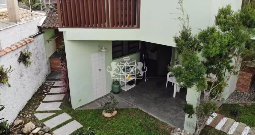 Sobrado mobiliado à venda, Massaguaçu, Caraguatatuba, SP