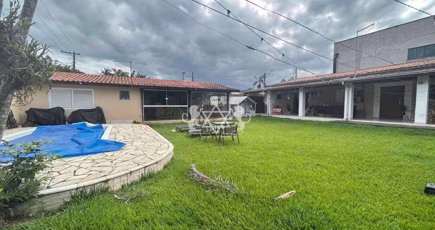 Casa padrão à Venda, Jardim Porto Novo, Caraguatatuba, SP