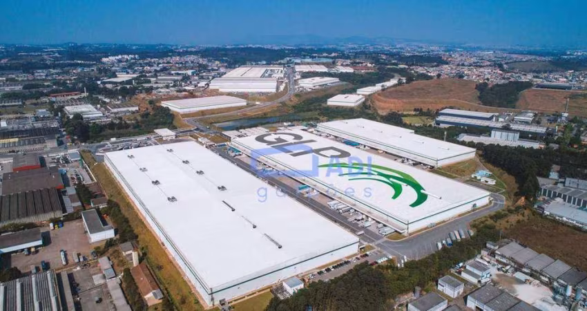 Galpão Industrial/Logístico Padrão AAA Climatizado - Condomínio Fechado - Locação - 6.404 m² - Rod. Dutra - Guarulhos - SP