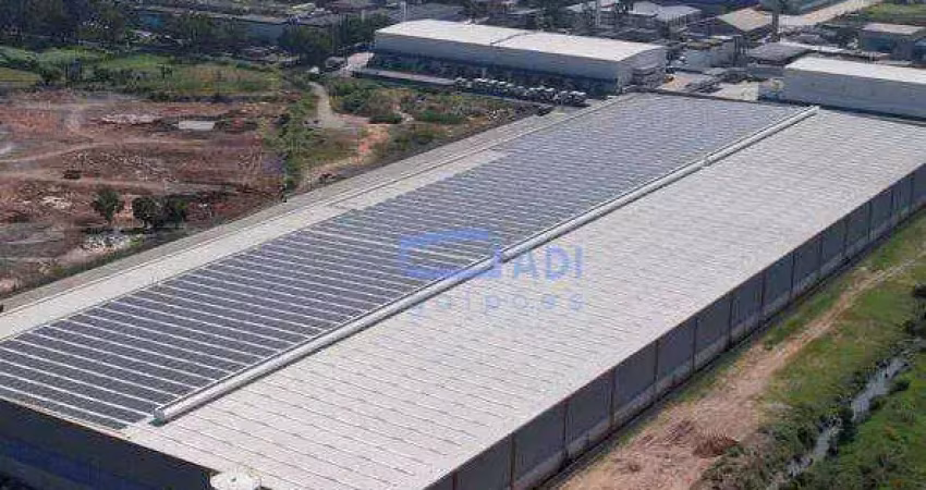 Galpão 10.000 m² com pé direito 12 m e leed gold em guarulhos