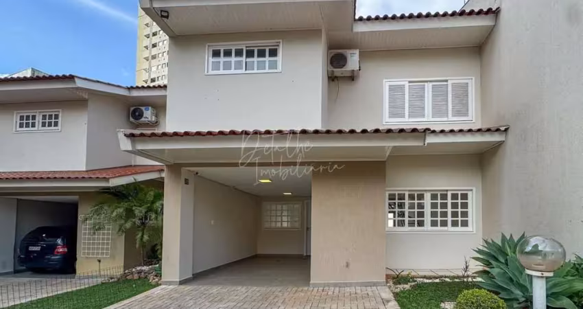 Casa com 3 quartos à venda no Centro, Cascavel 