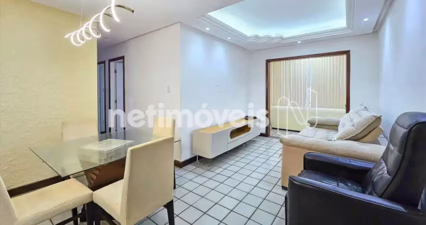 Apartamento com 3 quartos para alugar na Rua João Mendes da Costa Filho, Costa Azul, Salvador