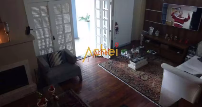 Casa com piscina em ipanema, porto alegre - 324m² de área construída
