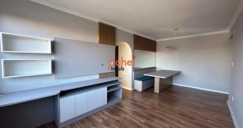 Apartamento com 75 m² e 02 dormitórios 01 vaga no bairro Cristal