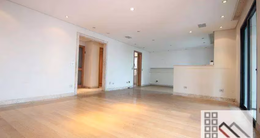 Apartamento 4 Dormitórios (202m²), 2 Suites, Varanda, 4 Vagas. Próximo do Shopping Pátio Higienópolis