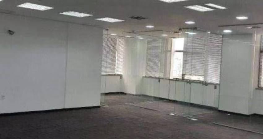 Conjunto Comercial (188,32m²), 5 banheiros, Reformado, 4 vagas. Ao lado da estação Berrini da CPTM