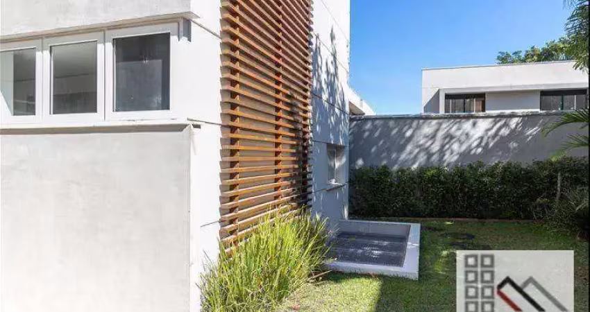 Casa de alto padrão em condomínio 4 dormitórios (707m²), 4 suítes, 5 vagas. próximo do shopping morumbi