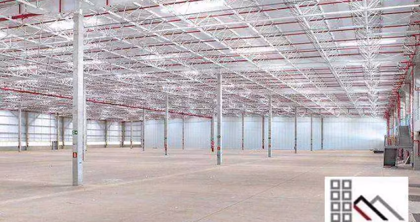 Galpão logístico (2.463,64m²), 6 banheiros, 8 vagas. ao lado da rodovia régis bittencourt e do rodoanel