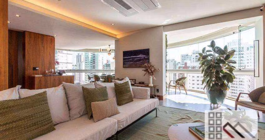 Apartamento Luxuoso 3 Dormitórios (210m²), 3 Suítes, Depósito, 4 vagas. Próximo do Shopping Ibirapuera