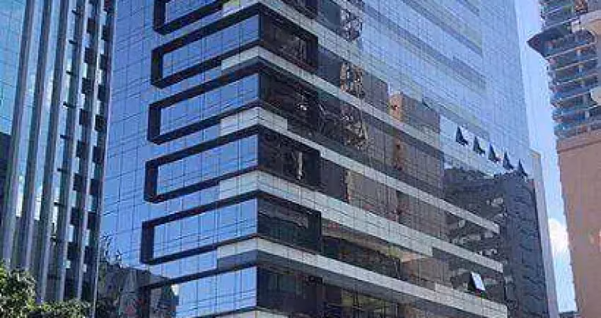 Conjunto comercial pavimento duplex (635,55m²), 6 banheiros, 12 vagas. próximo da estação faria lima