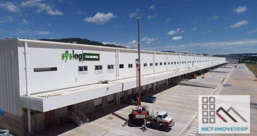 GALPÃO LOGÍSTICO (15.847m²), 12 BANHEIROS, 21 VAGAS. A MELHOR LOCALIZAÇÃO NO PRINCIPAL HUB LOGÍSTICO DO BRASIL