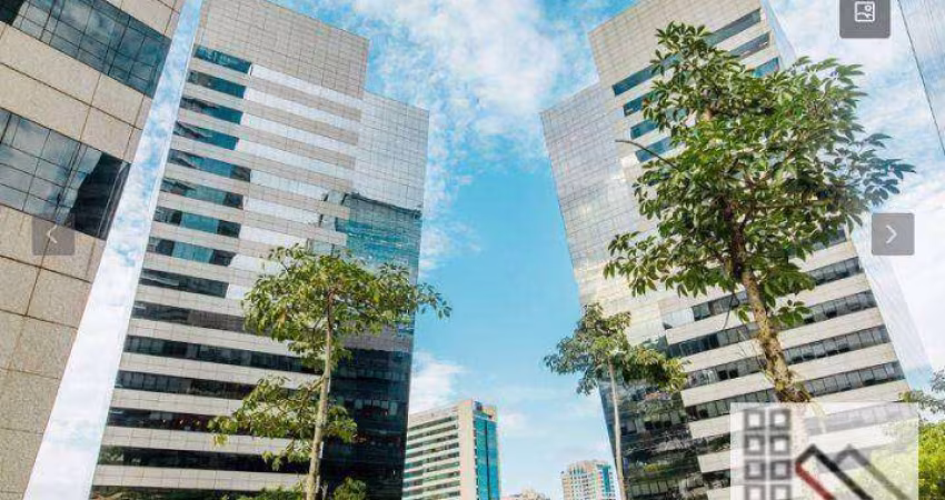 LAJE CORPORATIVA (1.741,92m²), 8 BANHEIROS, 32 VAGAS. NO LUXUOSO COMPLEXO DE PRÉDIOS DE ESCRITÓRIOS