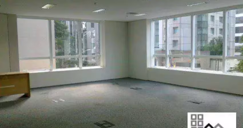 Conjunto comercial (768m²), 6 banheiros, 6 vagas. a 300 metros da estgação berrini da cptm